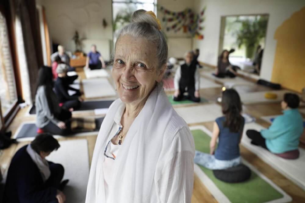 Huguette Declercq enseigne le yoga depuis une trentaine d’années.